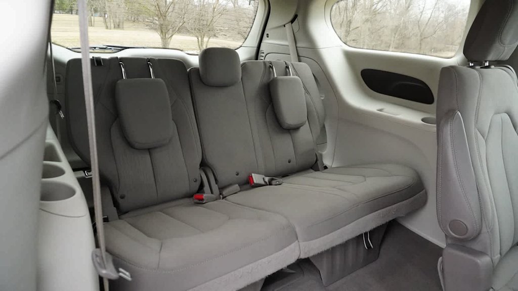 Thumbnail: 2019 Chrysler Pacifica - 26