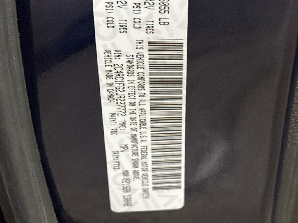 Thumbnail: 2018 Chrysler Pacifica - 19