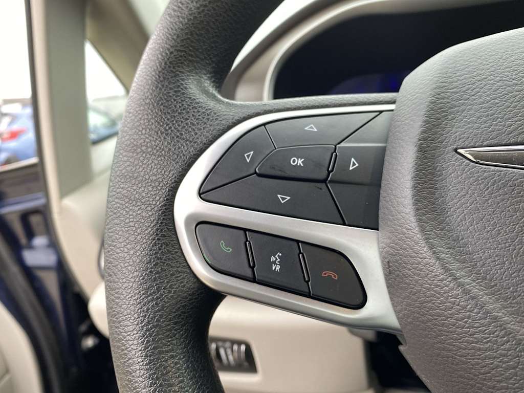 2018 Chrysler Pacifica Touring Plus 26