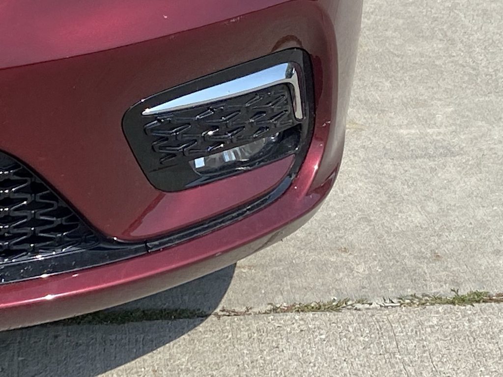 Thumbnail: 2021 Chrysler Pacifica - 24