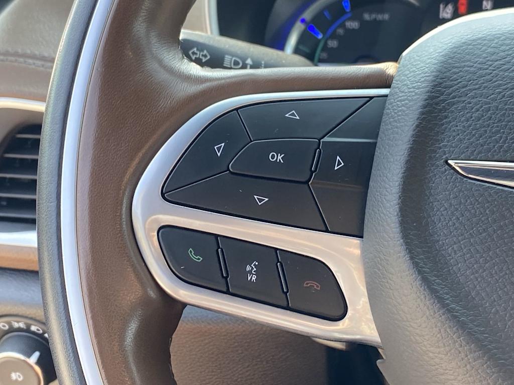 Thumbnail: 2021 Chrysler Pacifica - 28
