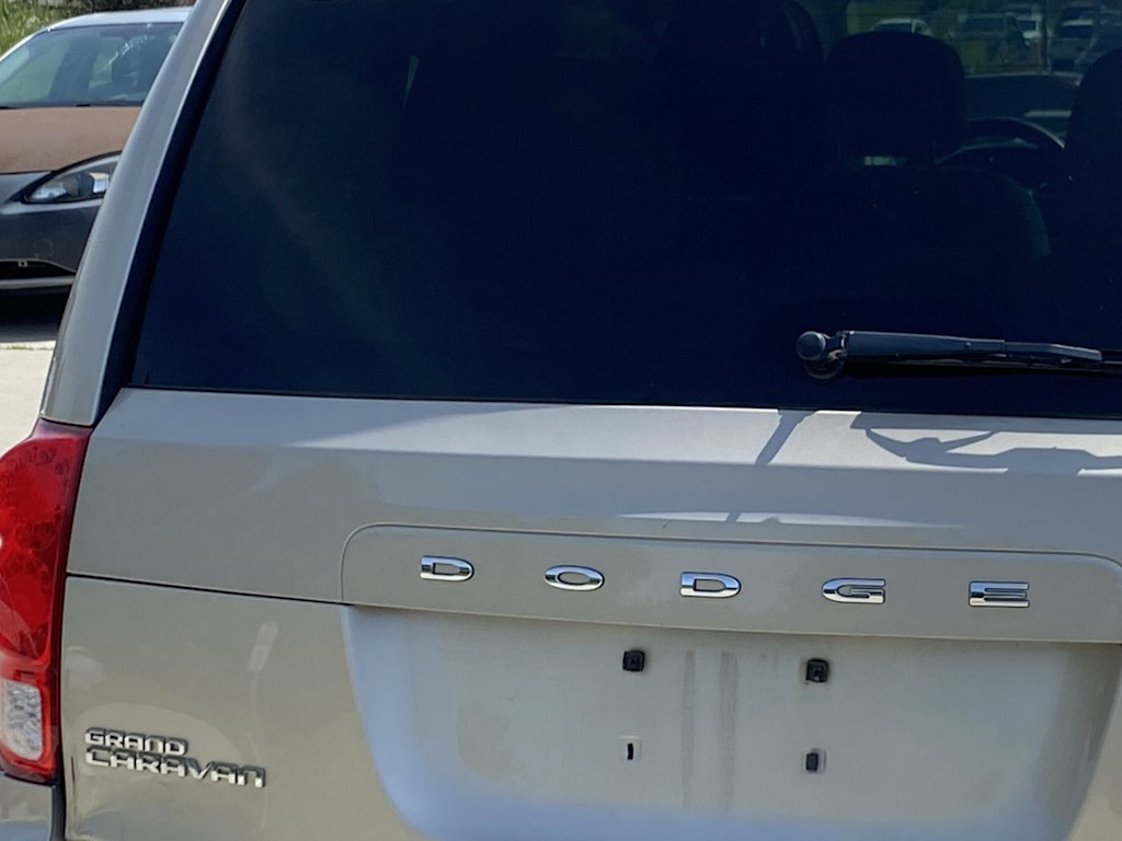 Thumbnail: 2012 Dodge Grand Caravan - 6