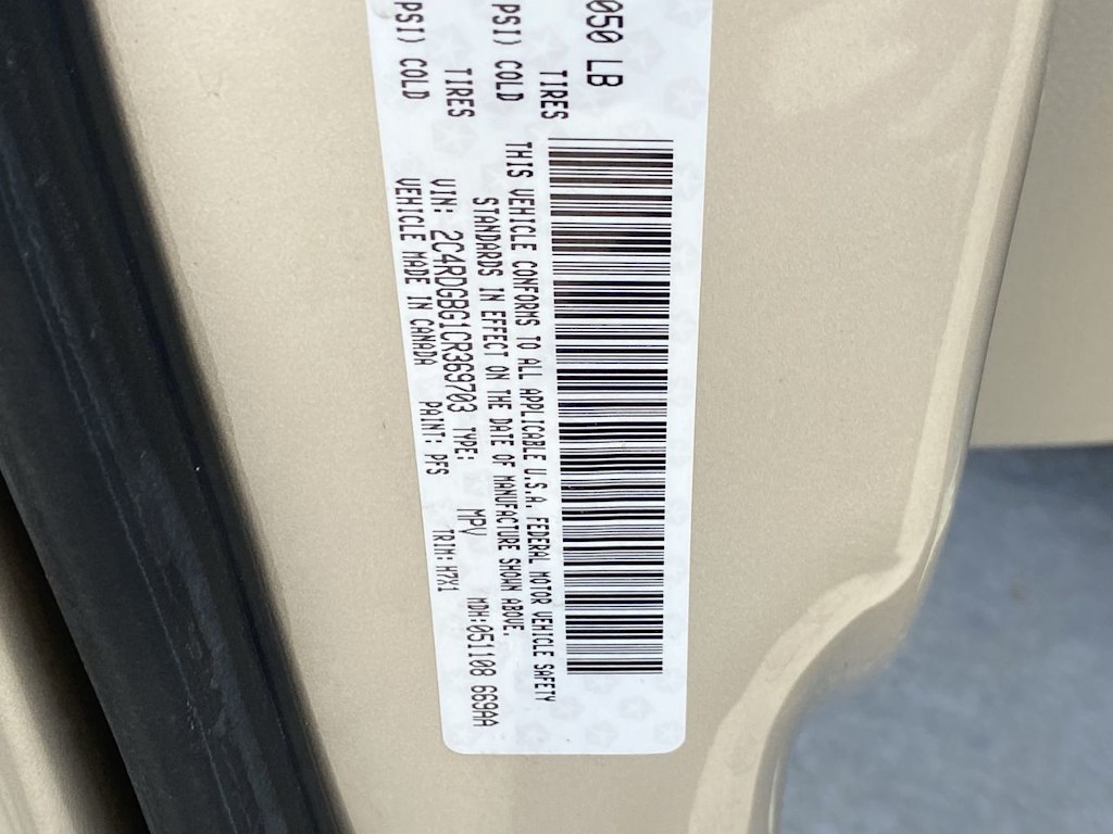 Thumbnail: 2012 Dodge Grand Caravan - 19
