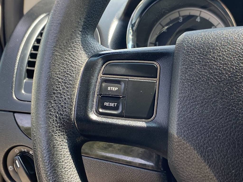 Thumbnail: 2012 Dodge Grand Caravan - 26