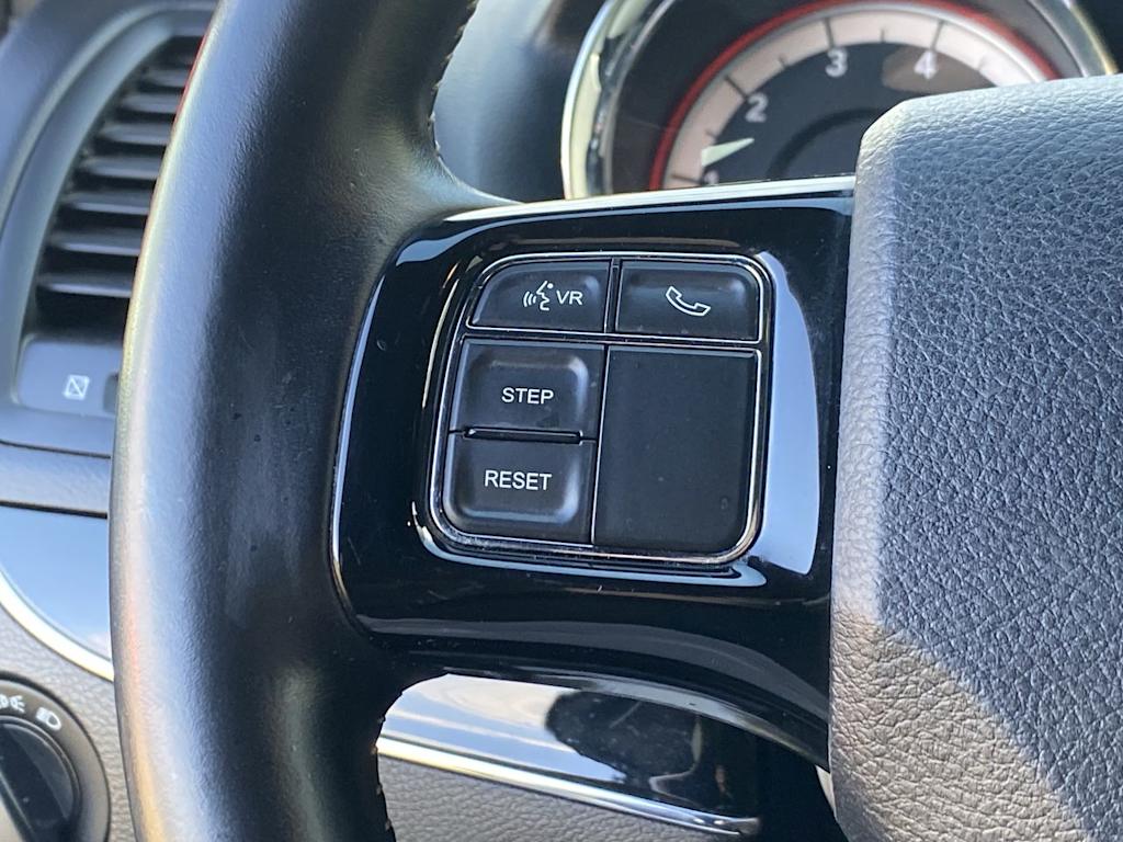 Thumbnail: 2017 Dodge Grand Caravan - 25