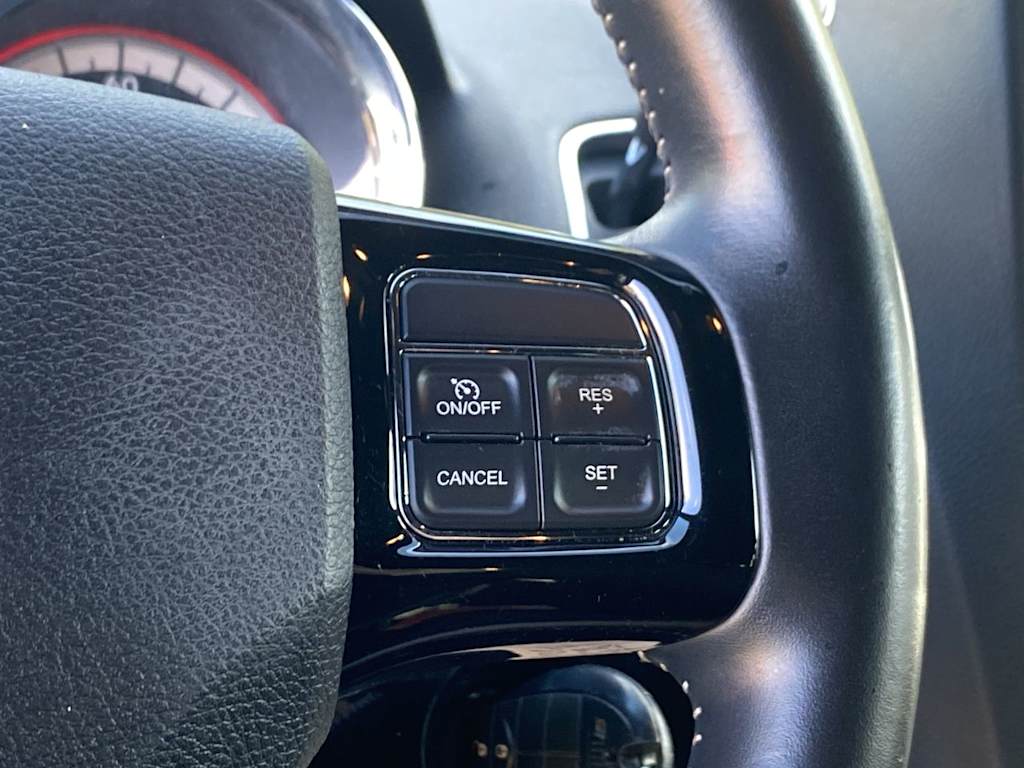 Thumbnail: 2017 Dodge Grand Caravan - 26
