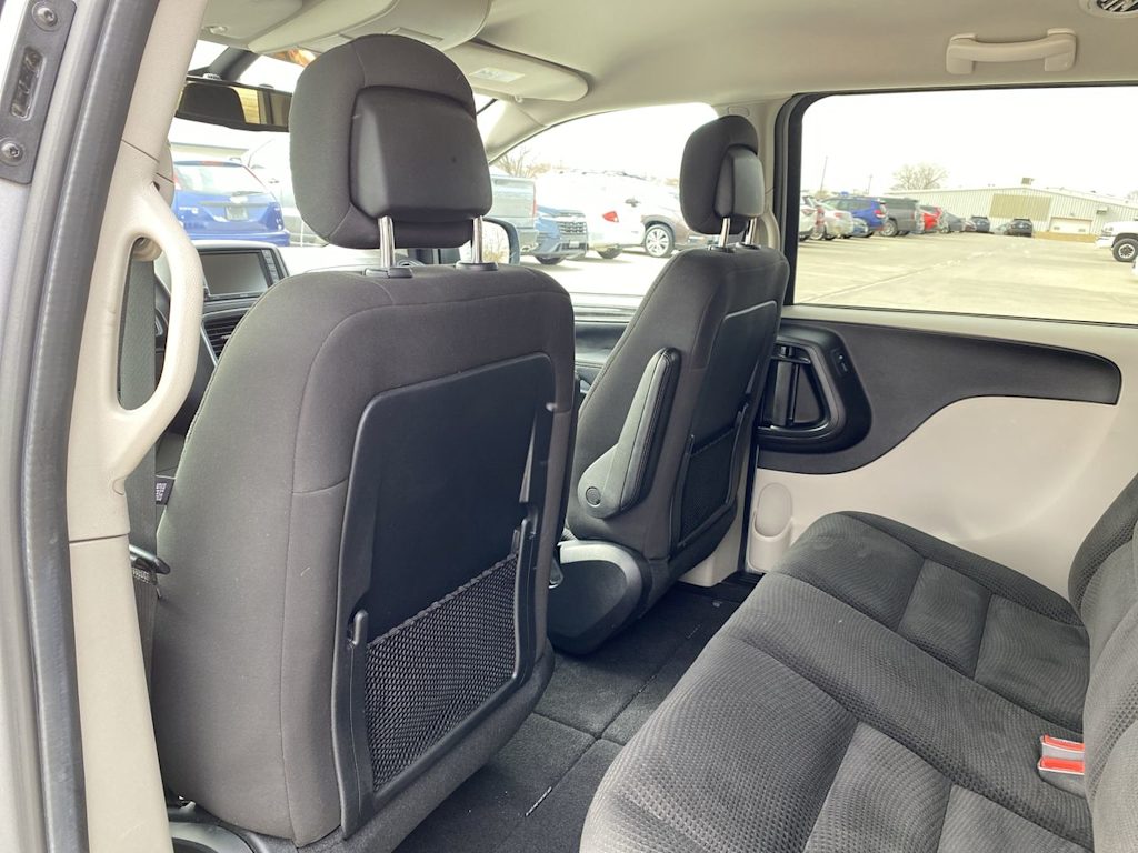 2019 Dodge Grand Caravan SE 12