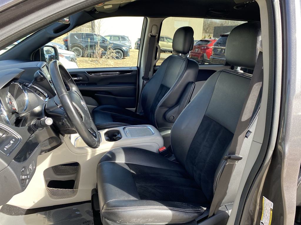 2018 Dodge Grand Caravan SXT 10