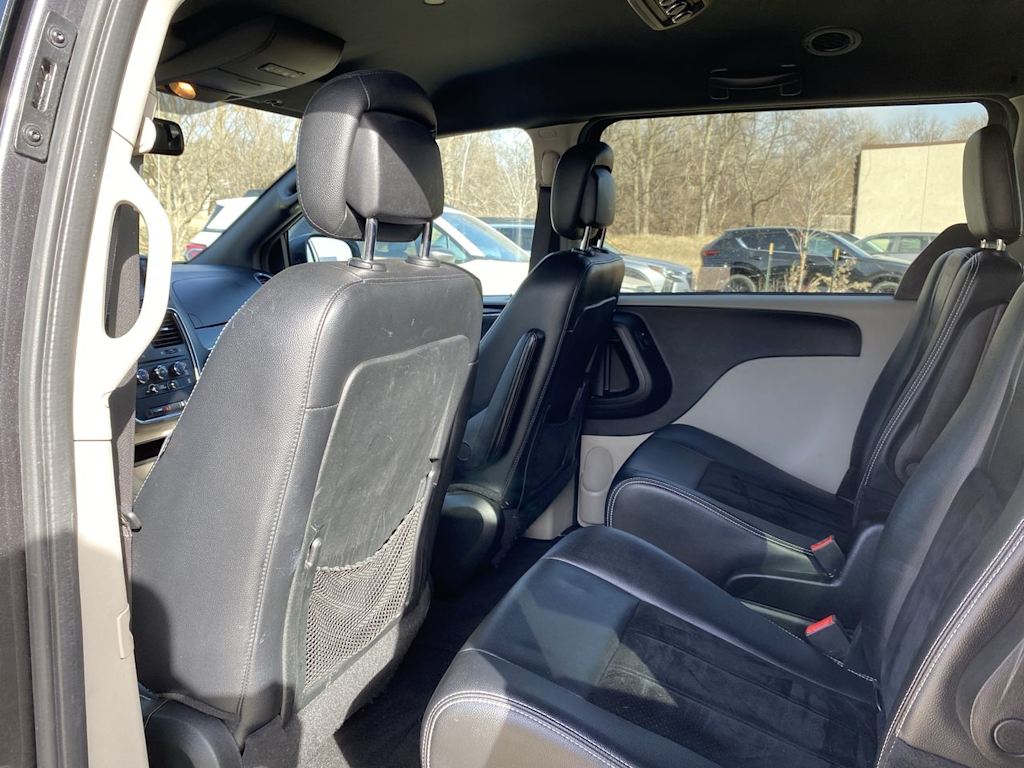 2018 Dodge Grand Caravan SXT 12