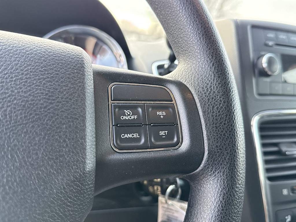 Thumbnail: 2012 Dodge Grand Caravan - 27