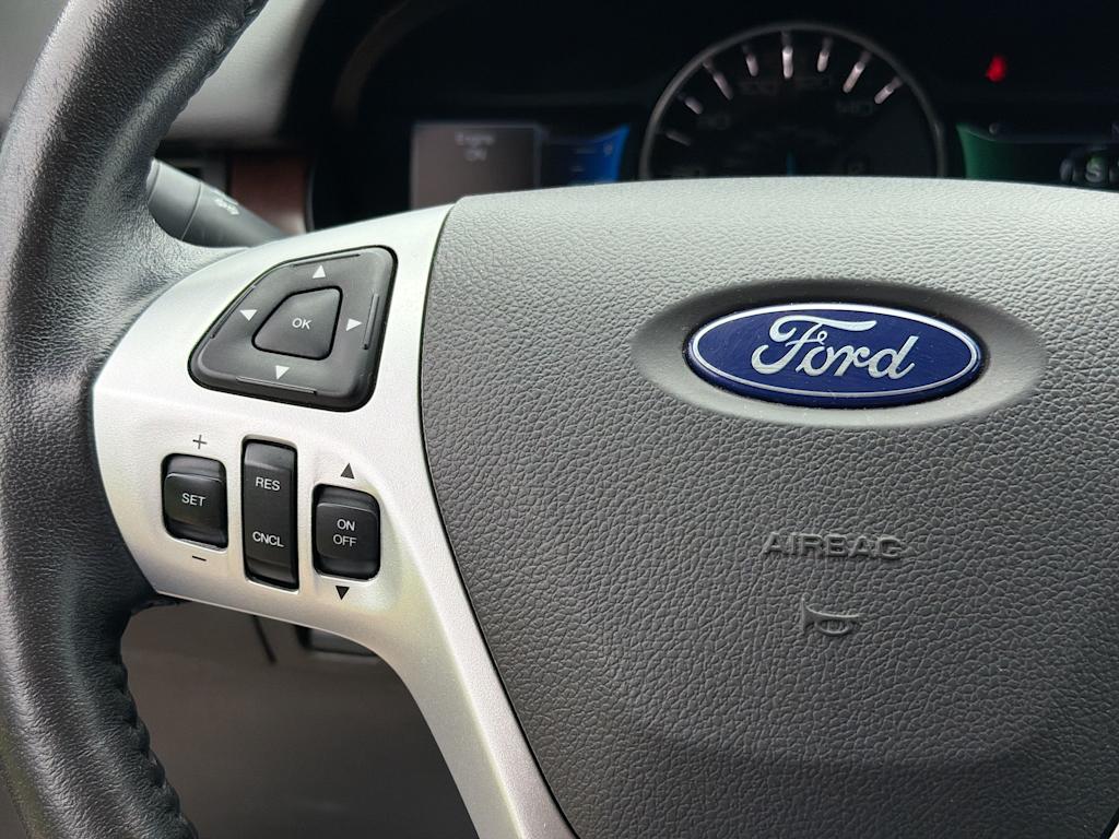 Thumbnail: 2014 Ford Edge - 26