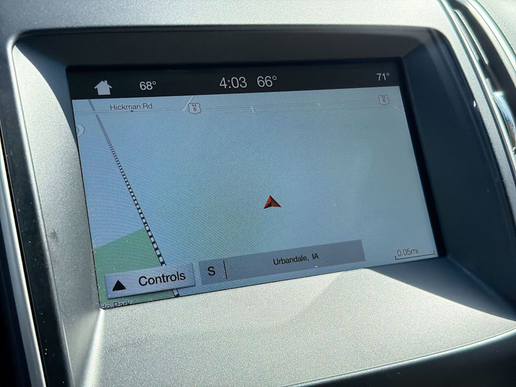 Thumbnail: 2016 Ford Edge - 28