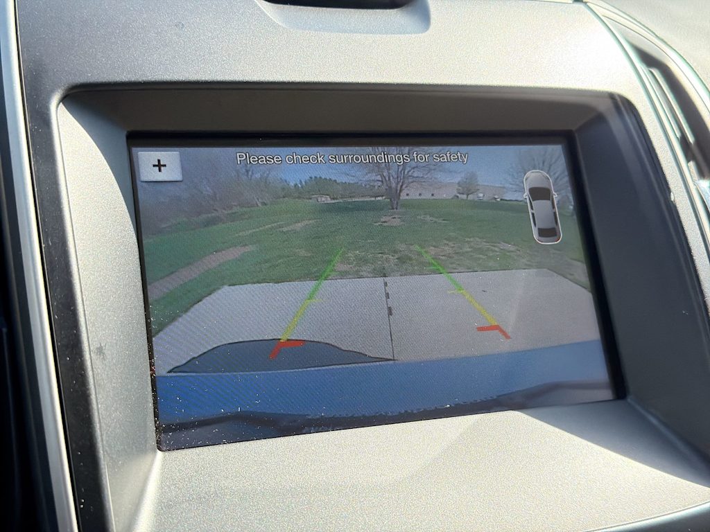 Thumbnail: 2016 Ford Edge - 29