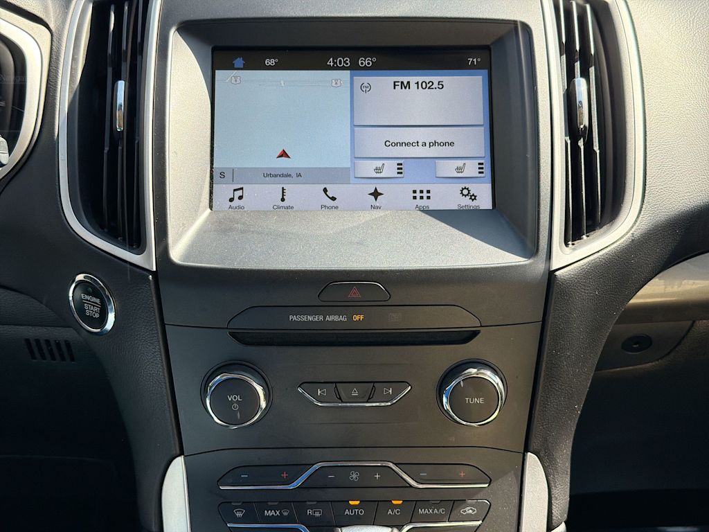 Thumbnail: 2016 Ford Edge - 14