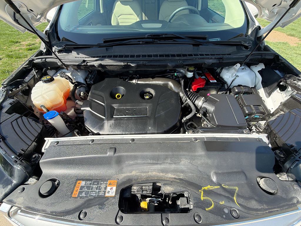 Thumbnail: 2016 Ford Edge - 8