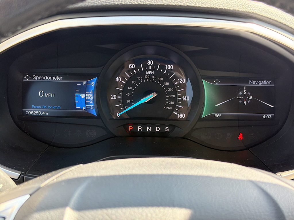 Thumbnail: 2016 Ford Edge - 16