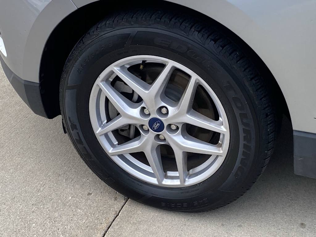 Thumbnail: 2022 Ford Edge - 7