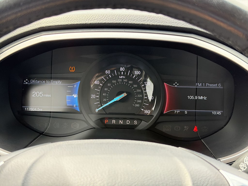 Thumbnail: 2016 Ford Edge - 15