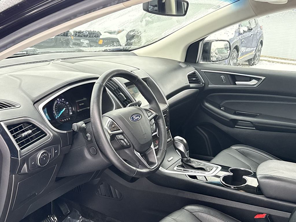 Thumbnail: 2018 Ford Edge - 2