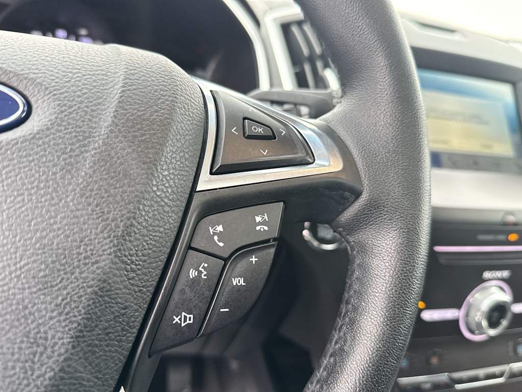 Thumbnail: 2018 Ford Edge - 29