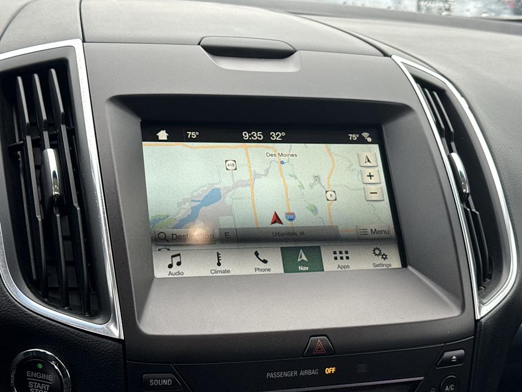 Thumbnail: 2018 Ford Edge - 31