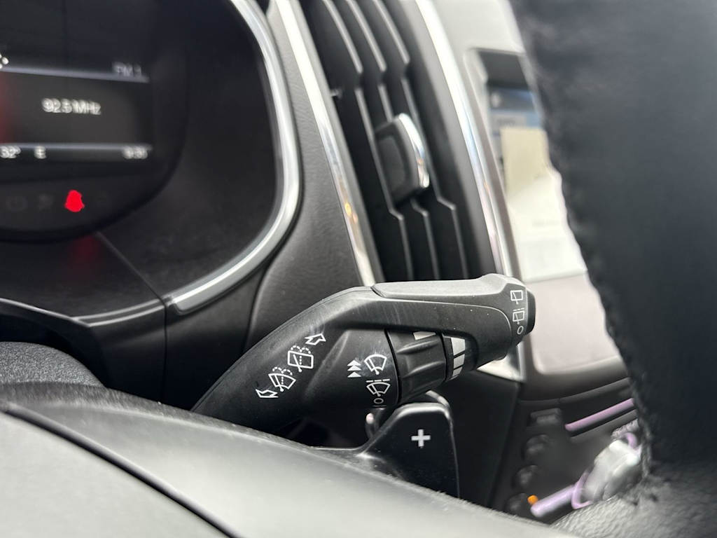 Thumbnail: 2018 Ford Edge - 14