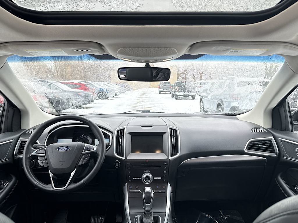 Thumbnail: 2018 Ford Edge - 8