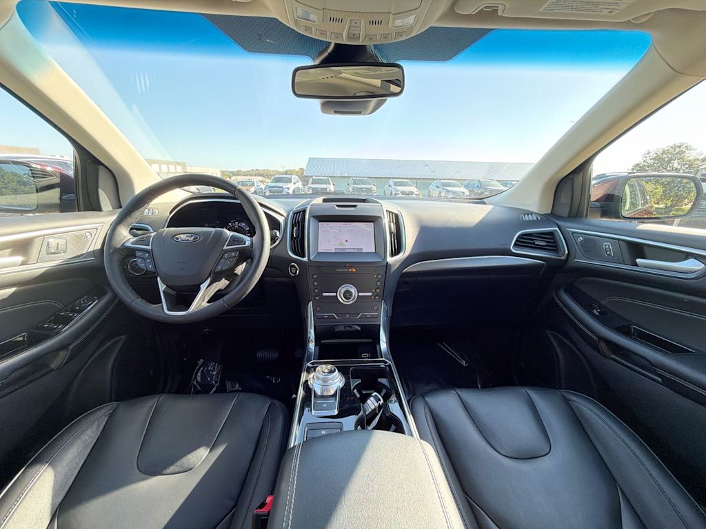 Thumbnail: 2020 Ford Edge - 9