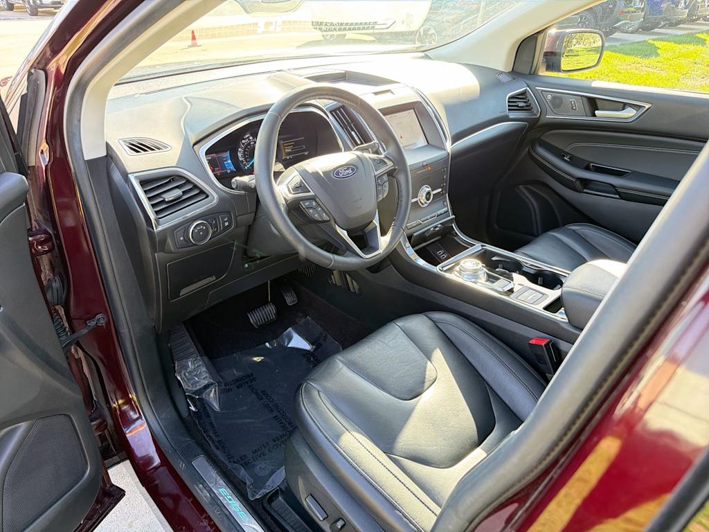 Thumbnail: 2020 Ford Edge - 2