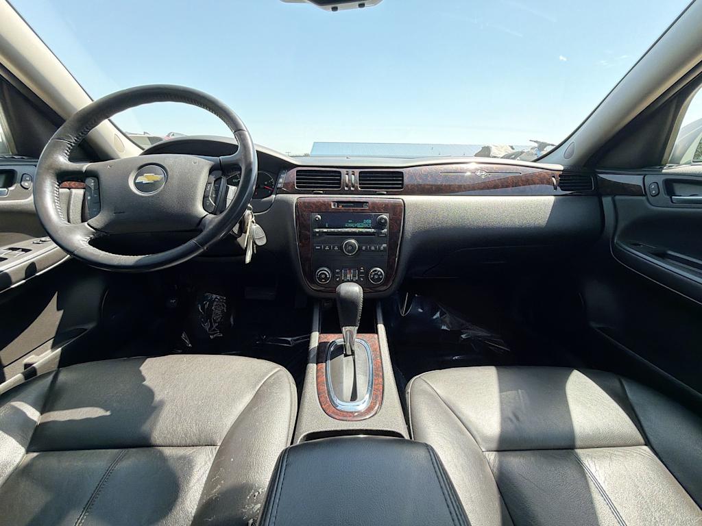 Thumbnail: 2014 Chevrolet Impala - 10