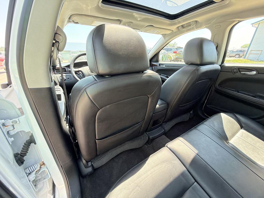 Thumbnail: 2014 Chevrolet Impala - 13