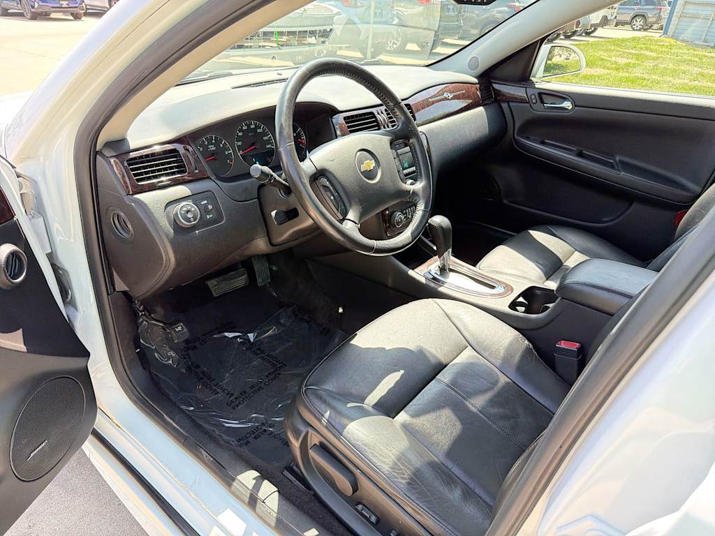 Thumbnail: 2014 Chevrolet Impala - 2