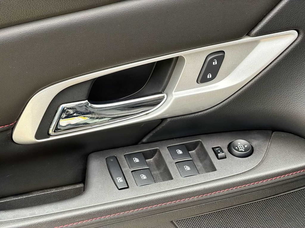 Thumbnail: 2012 GMC Terrain - 24