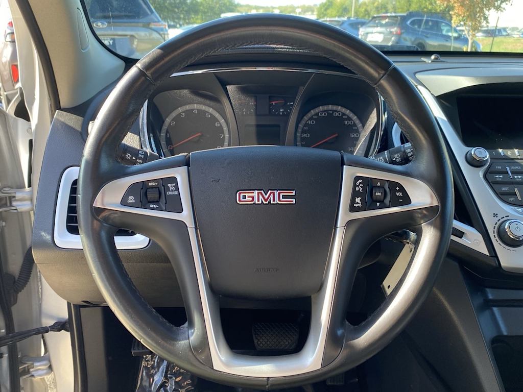 Thumbnail: 2015 GMC Terrain - 13