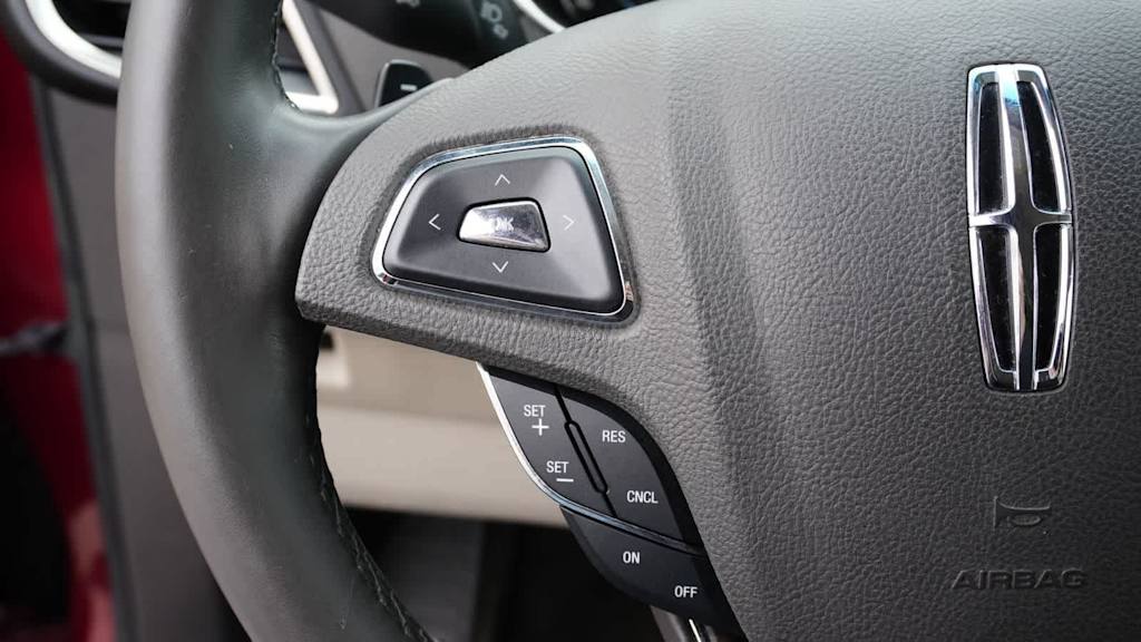 Thumbnail: 2016 Lincoln MKX - 30