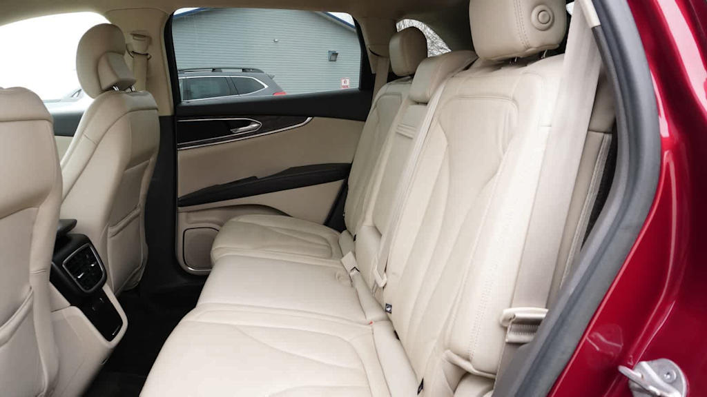 Thumbnail: 2016 Lincoln MKX - 12