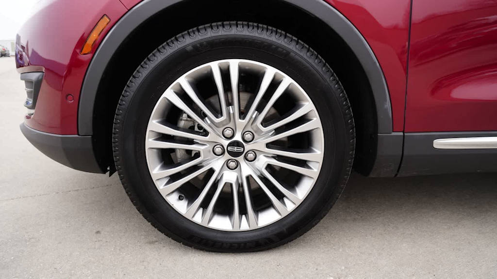 Thumbnail: 2016 Lincoln MKX - 7