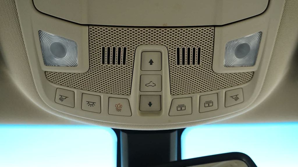 Thumbnail: 2016 Lincoln MKX - 32