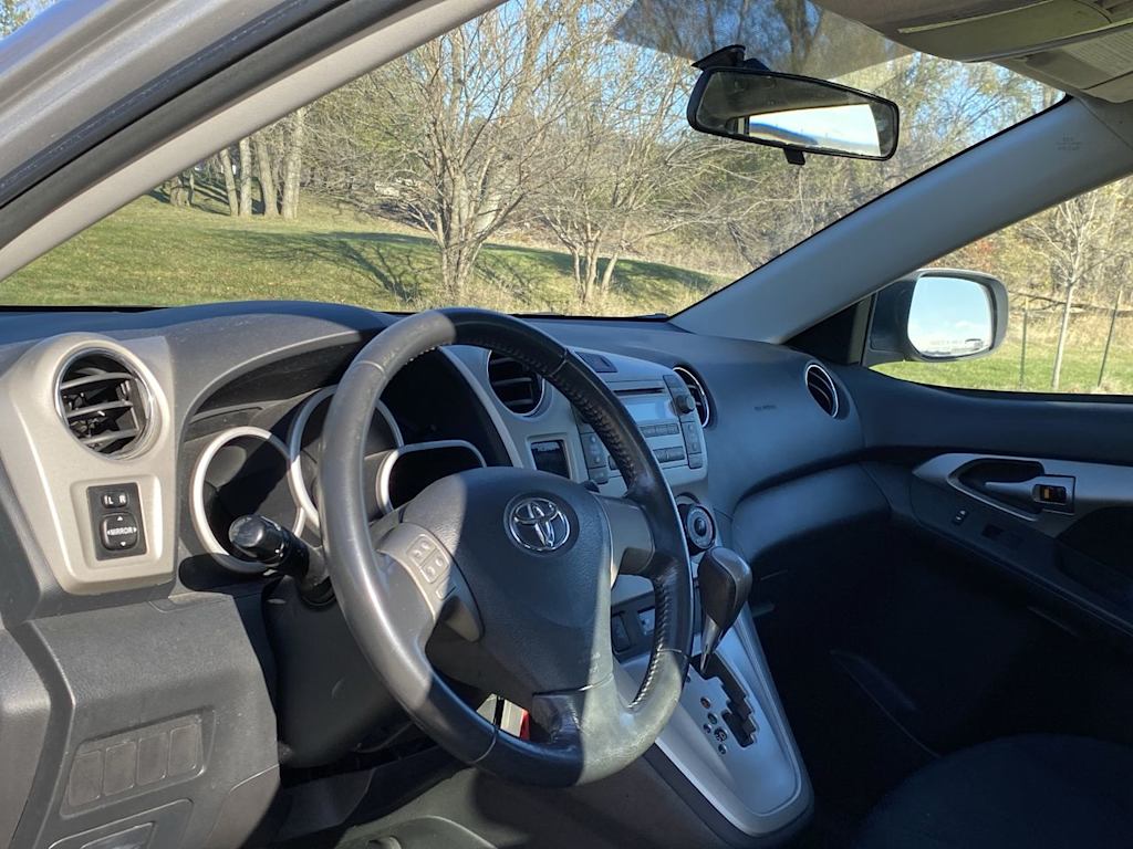 2009 Toyota Matrix S 2