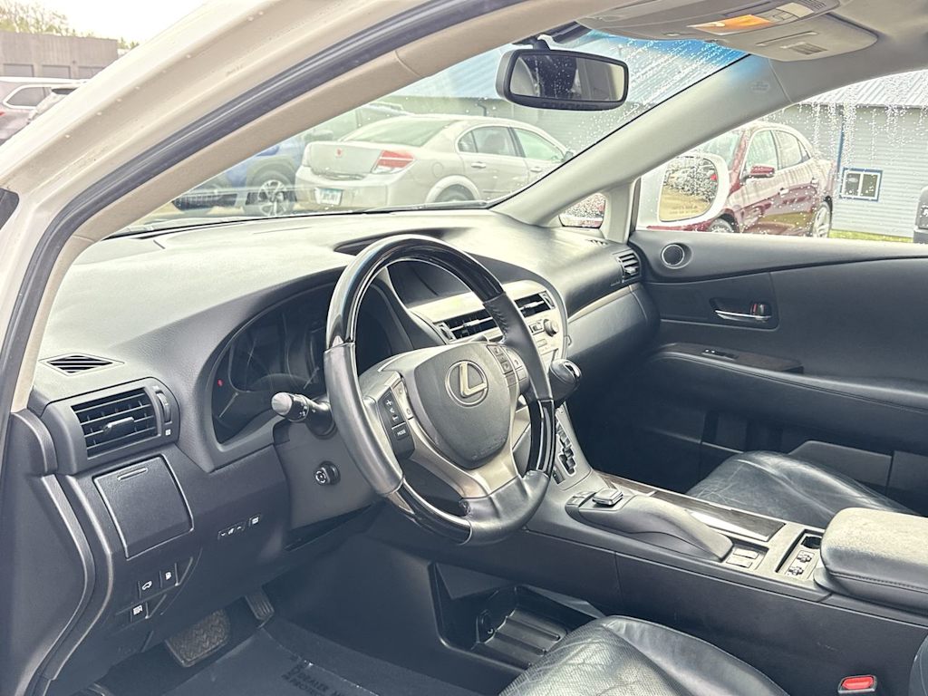 Thumbnail: 2015 Lexus RX - 2