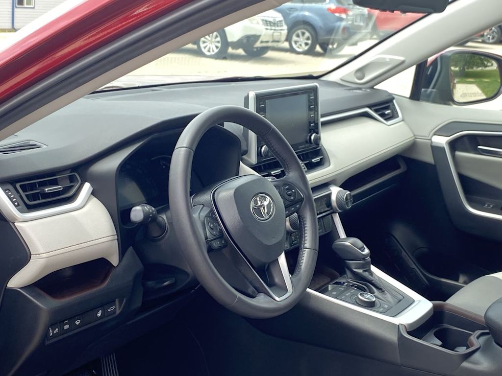 2020 Toyota RAV4 Limited 2