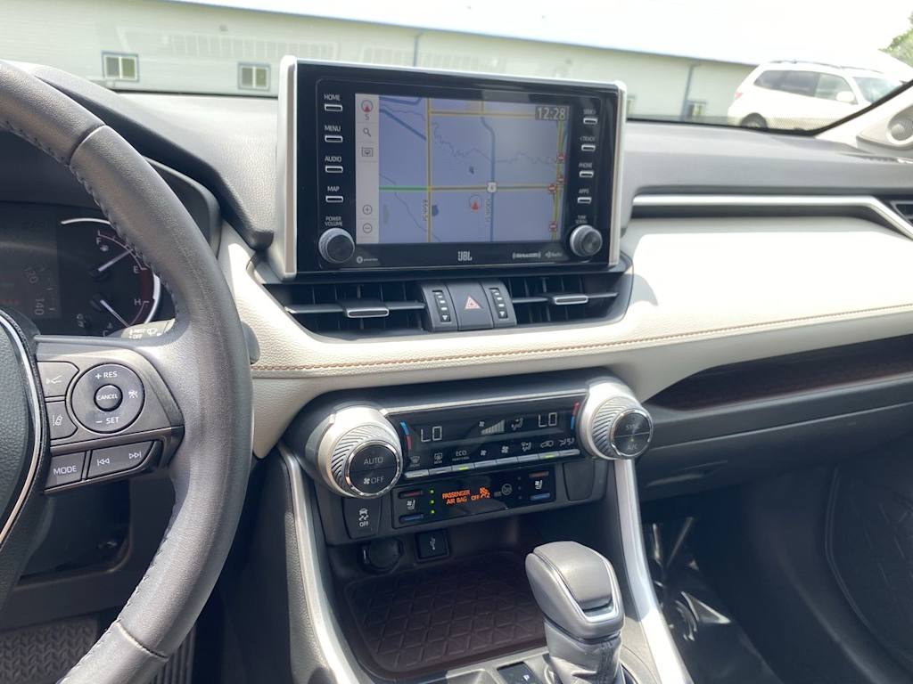 2020 Toyota RAV4 Limited 14