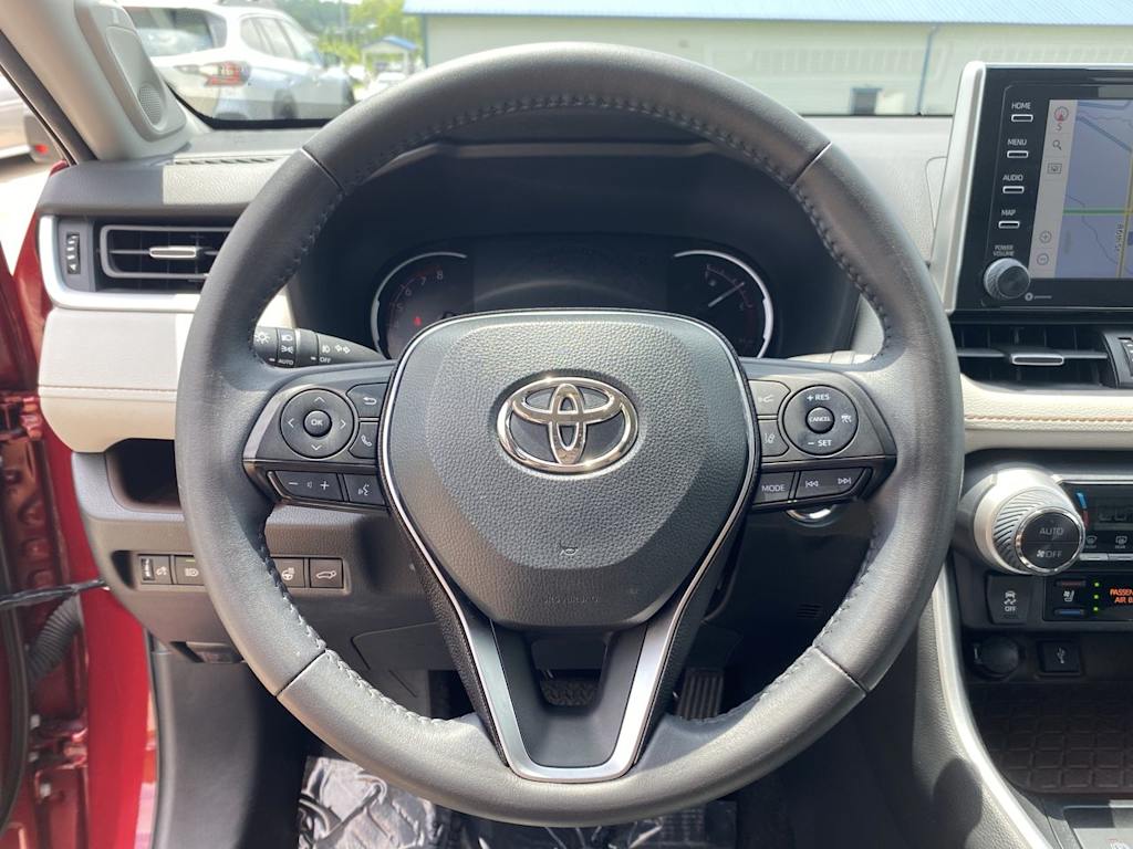 2020 Toyota RAV4 Limited 13