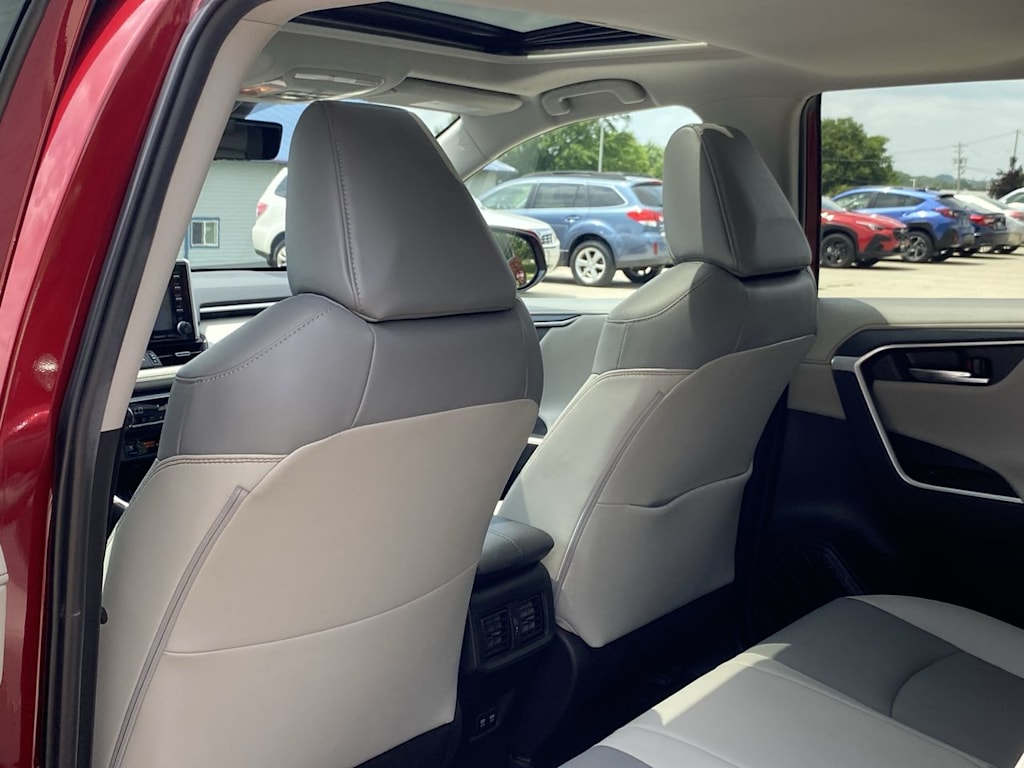 2020 Toyota RAV4 Limited 12