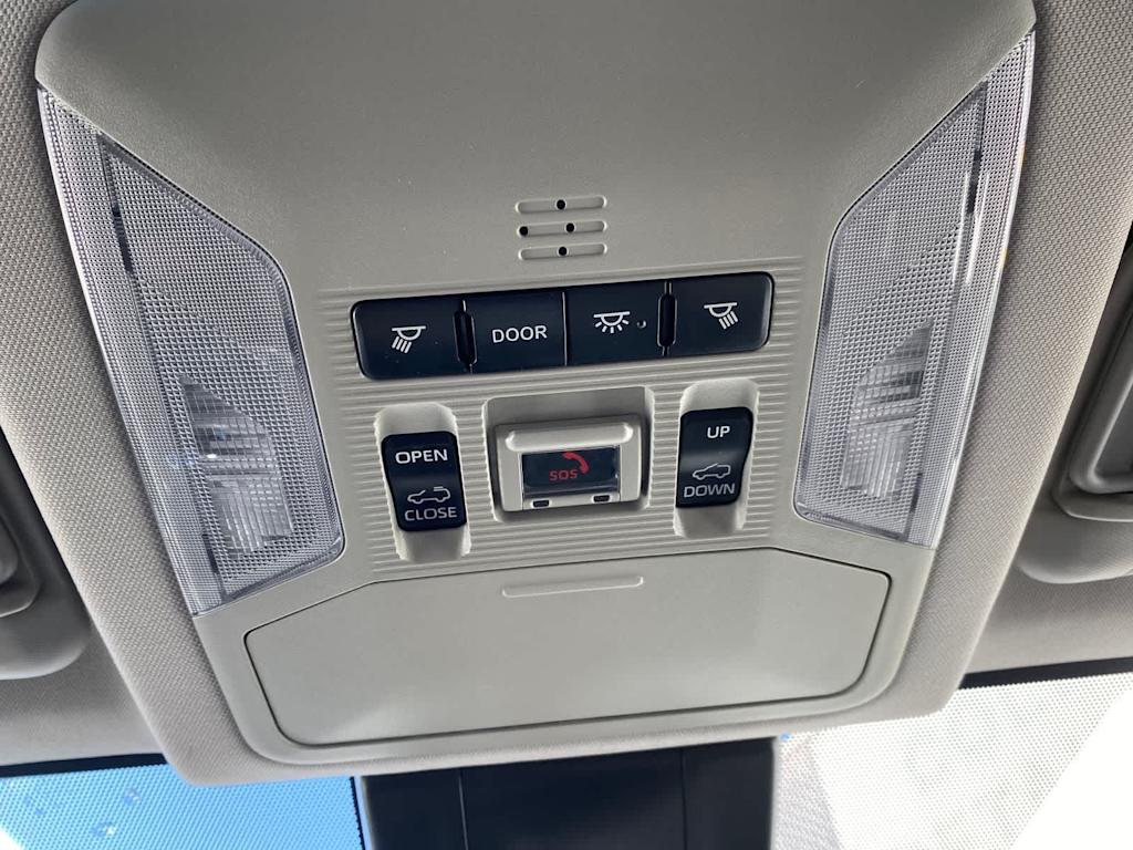 Thumbnail: 2021 Toyota RAV4 - 30