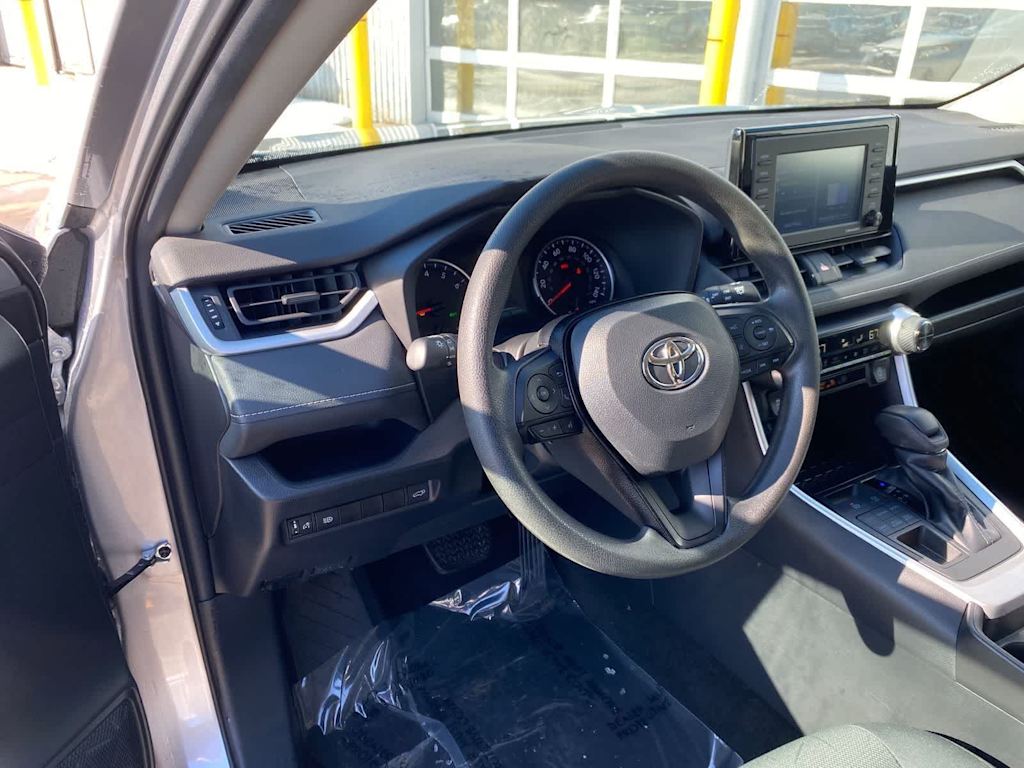 Thumbnail: 2021 Toyota RAV4 - 2