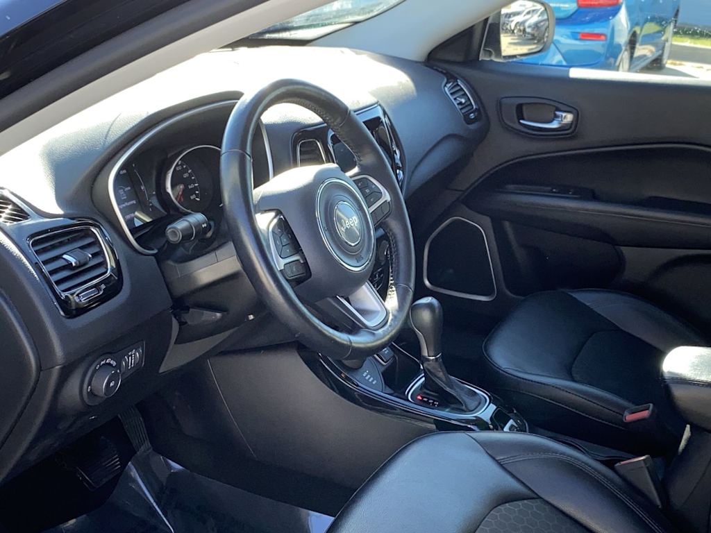 Thumbnail: 2019 Jeep Compass - 2