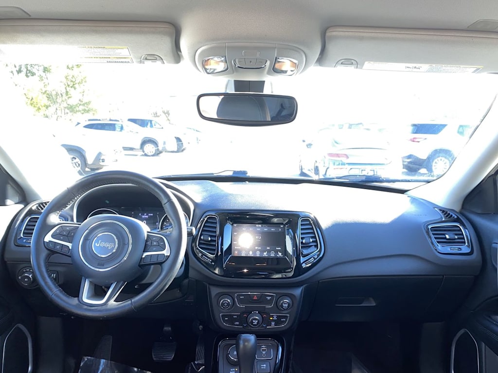 Thumbnail: 2019 Jeep Compass - 9