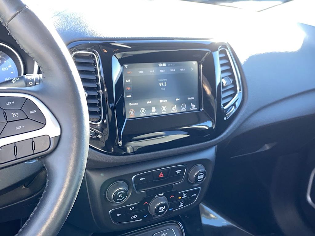 Thumbnail: 2019 Jeep Compass - 14