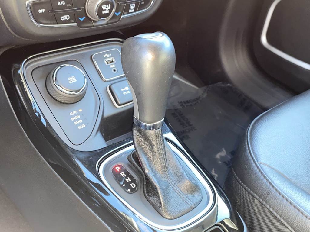 Thumbnail: 2019 Jeep Compass - 33